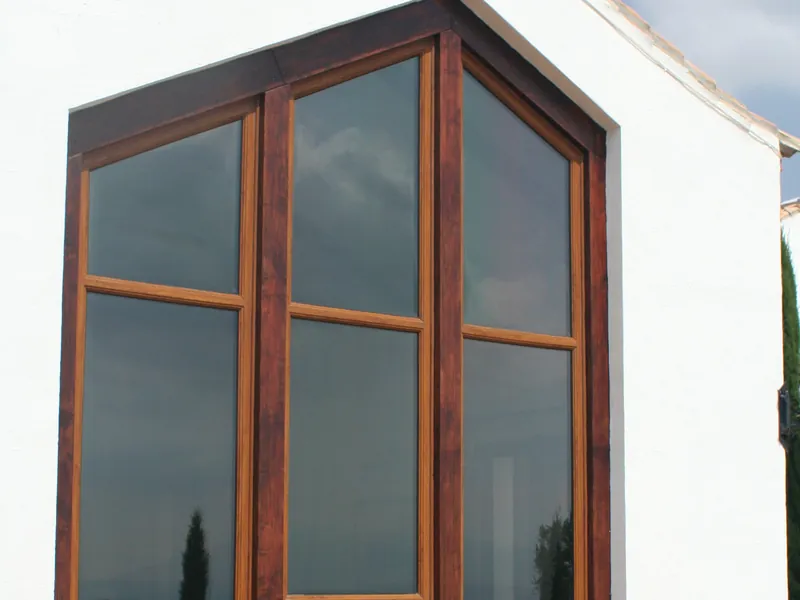 Bay Windows Mortlake