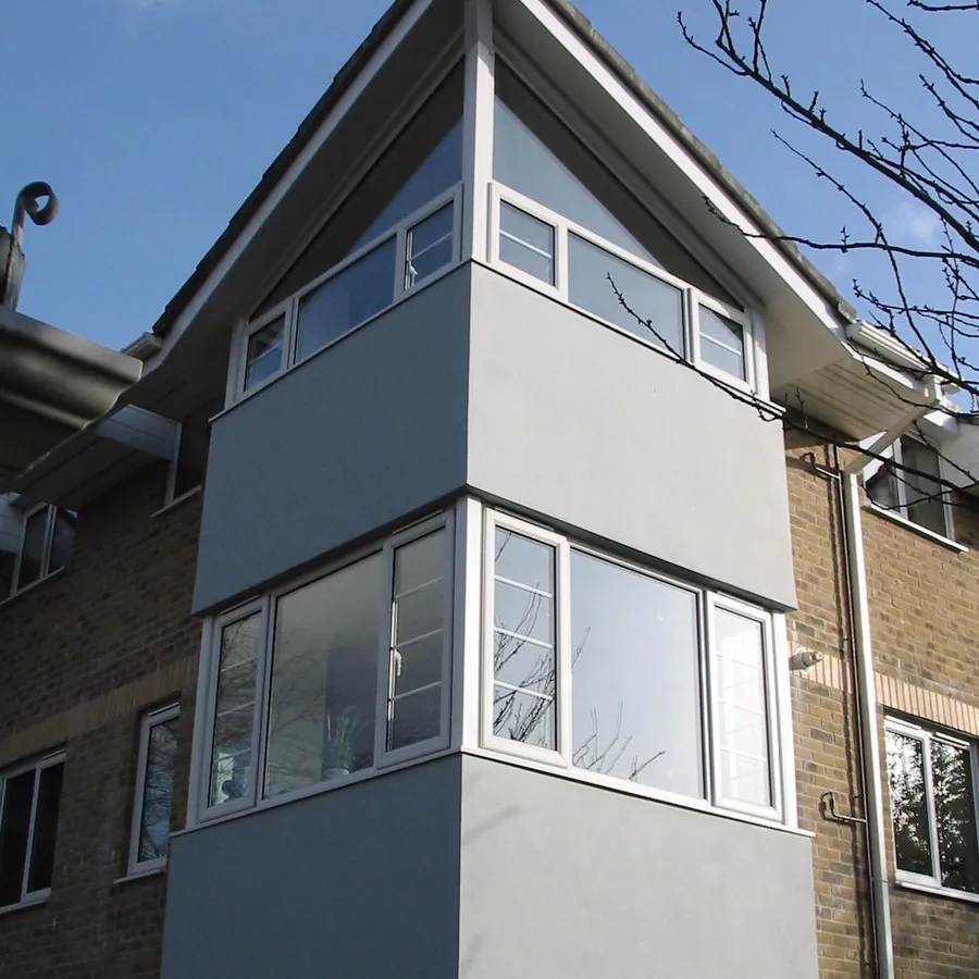Bay Windows Mortlake